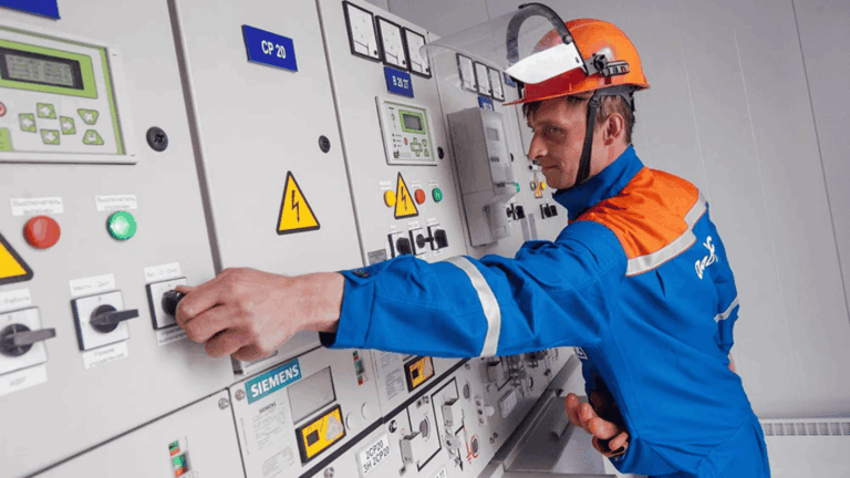 Advanced Power System Protection: Relay Modeling, Simulation, and Integration for Modern Grid Reliability
